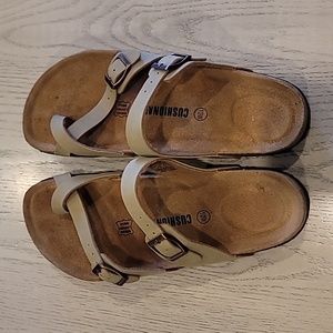 CUSHIONAIRE Women's Luna Cork footbed Sandal with +Comfort